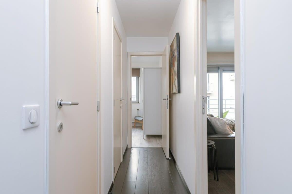 Modern apartment near the beach