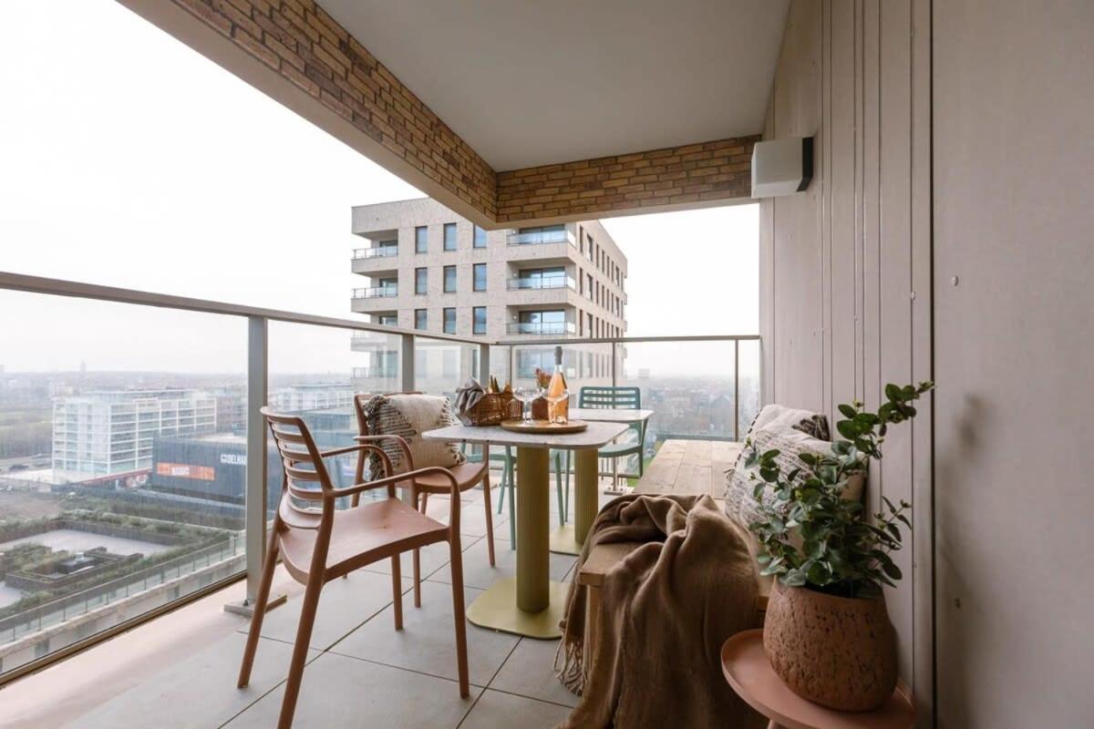 Stunning apartment with terrace and parking