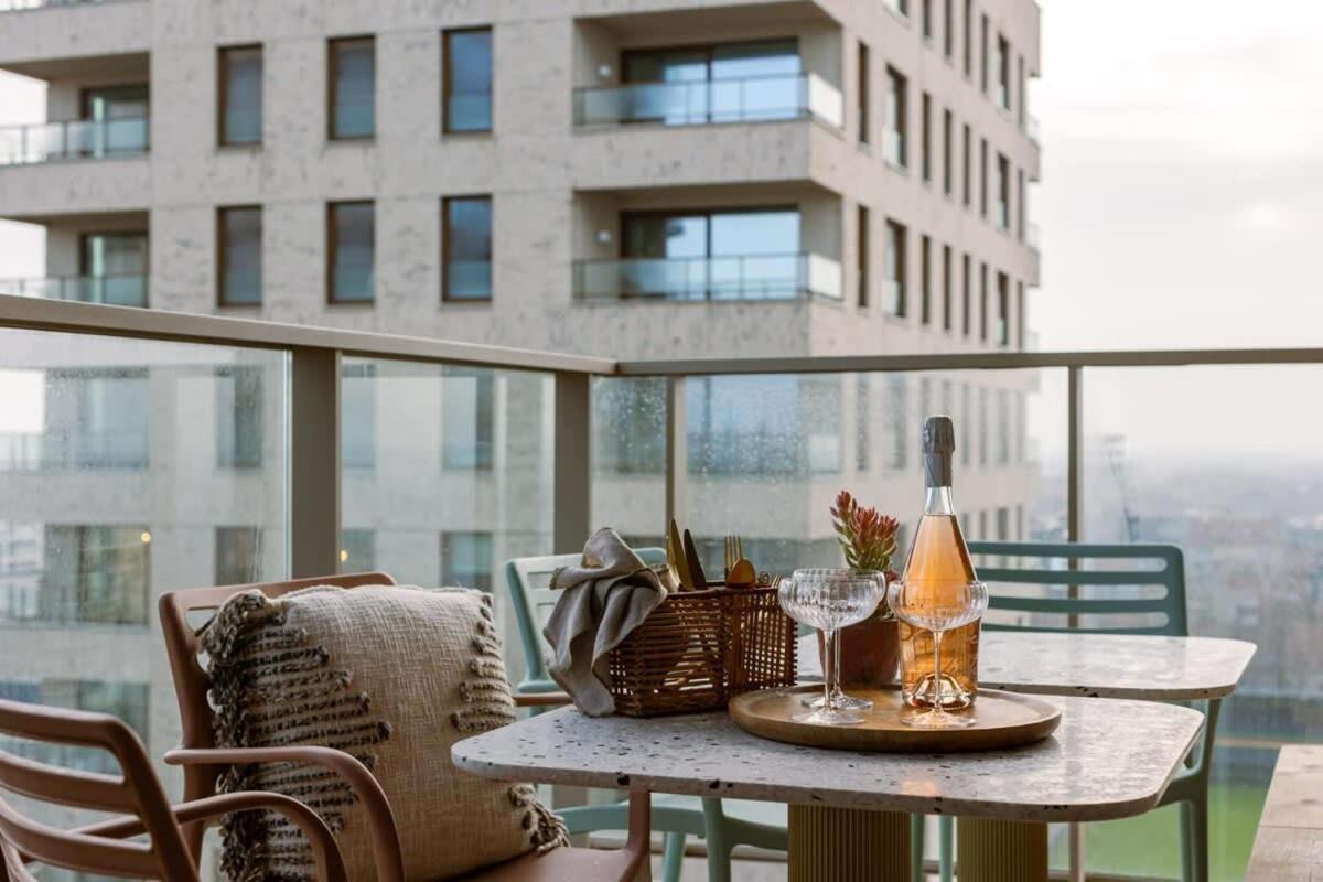 Stunning apartment with terrace and parking