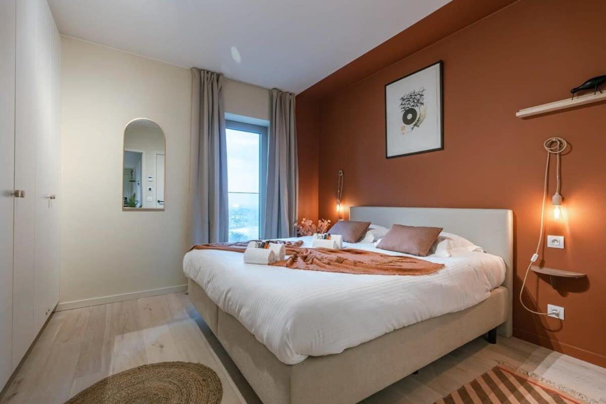 Stunning apartment with terrace and parking