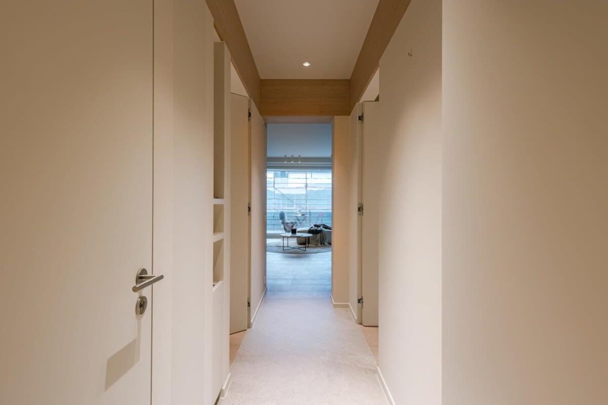 Luxurious two bedroom near the sea