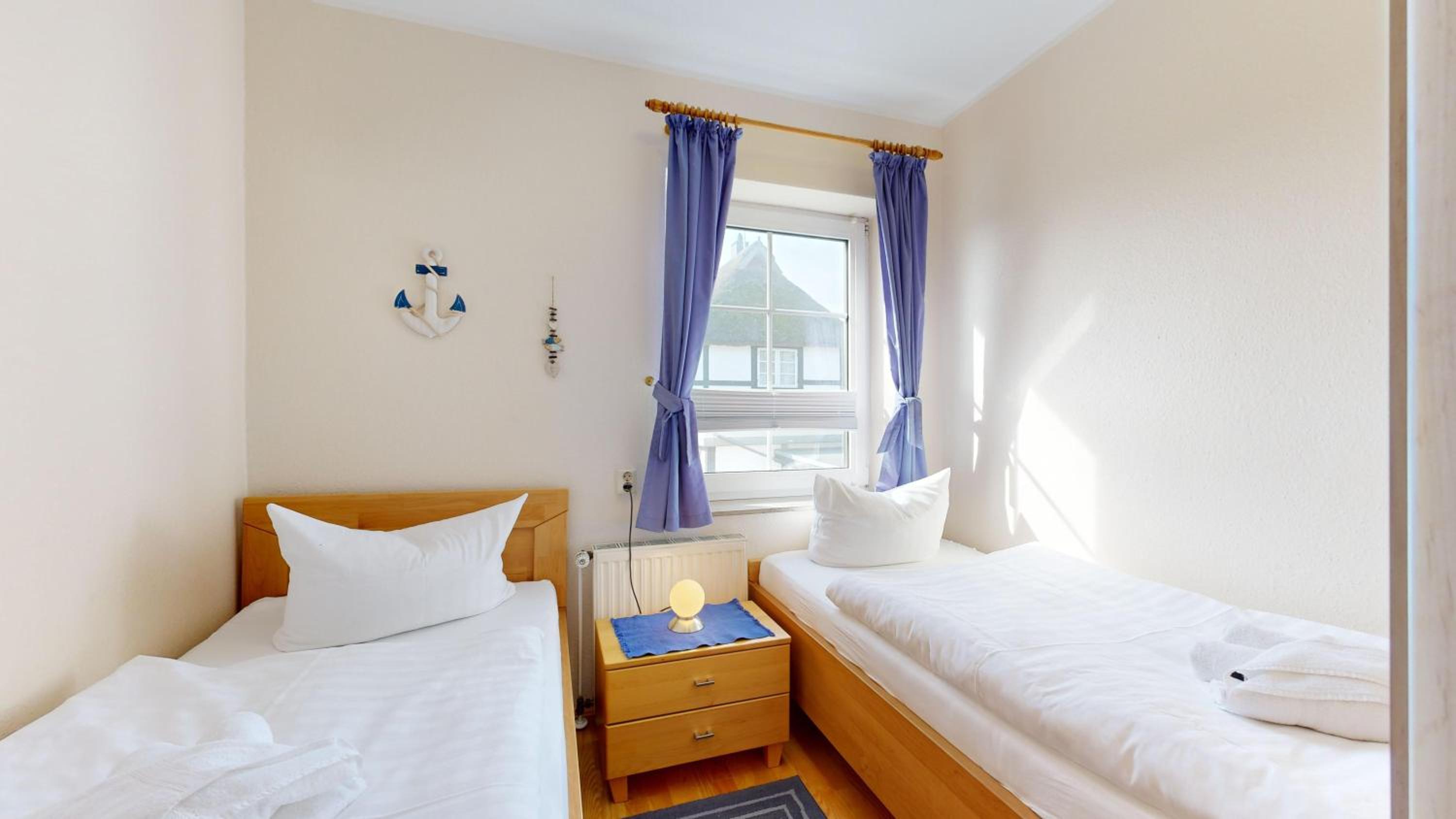 Ferienhaus Möwe, 2 Schlafzimmer, Balkon in Lancken Granitz