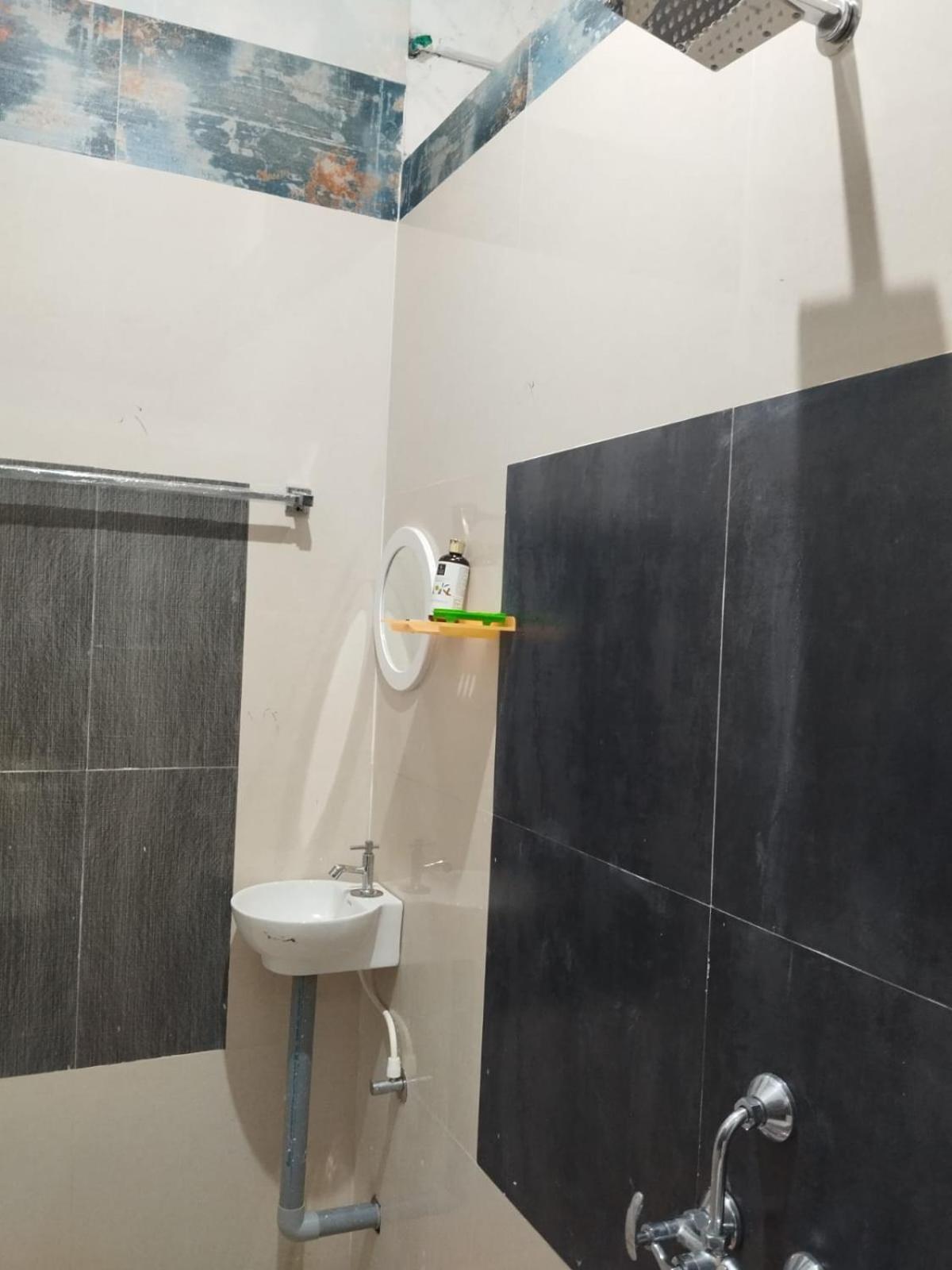 Photo 46