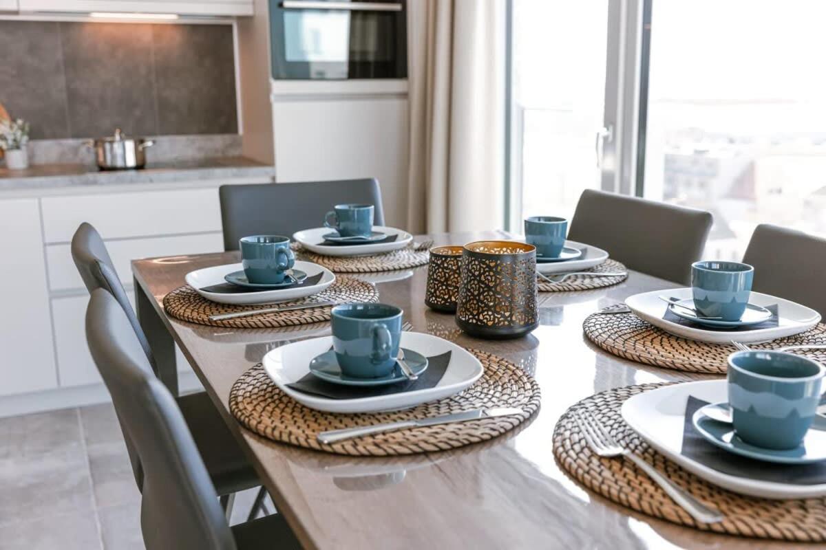 Huswell - Bright apartment with seaview
