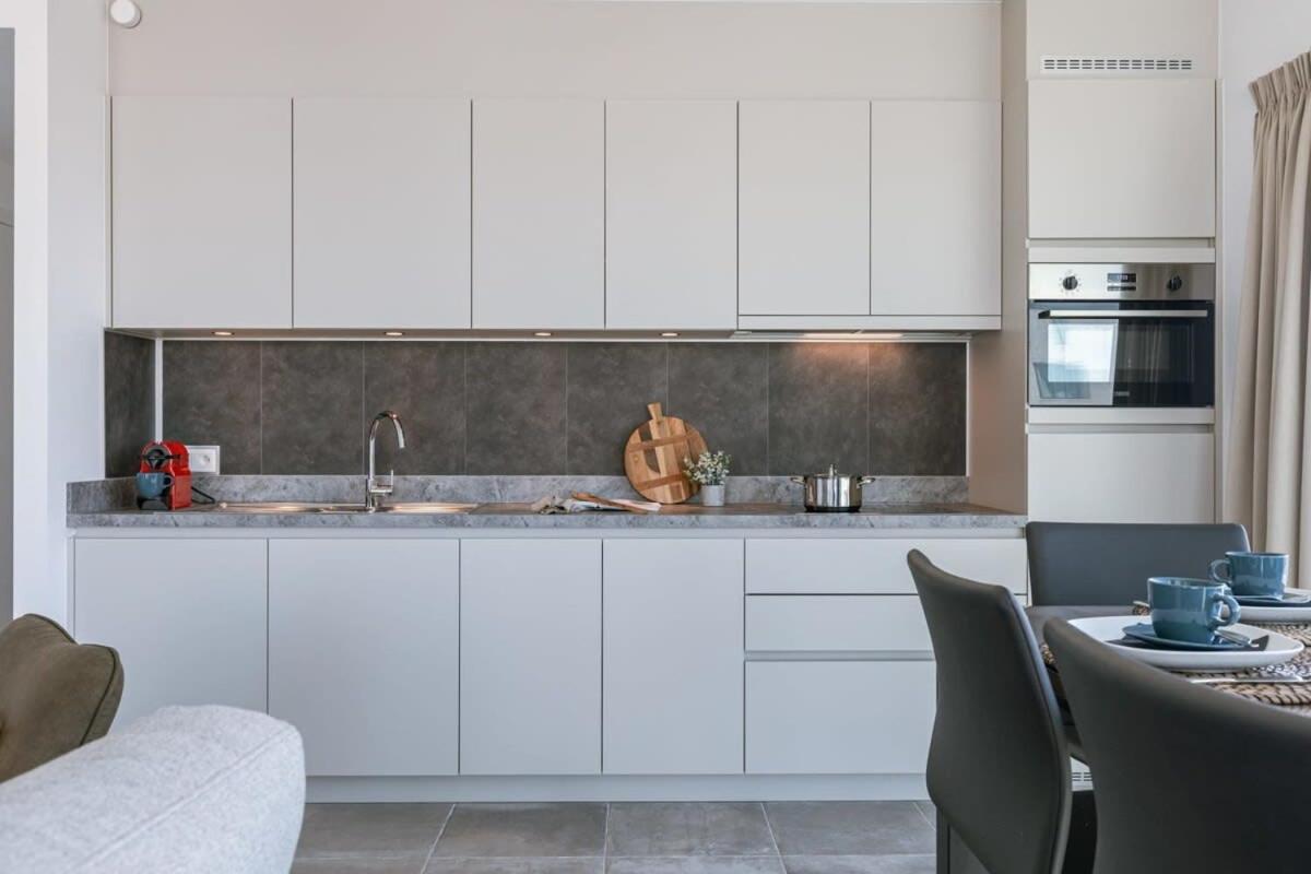 Huswell - Bright apartment with seaview