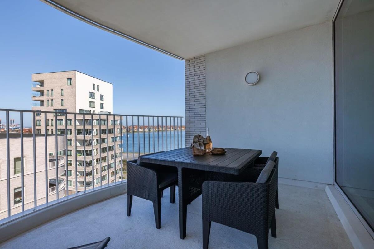 Huswell - Bright apartment with seaview