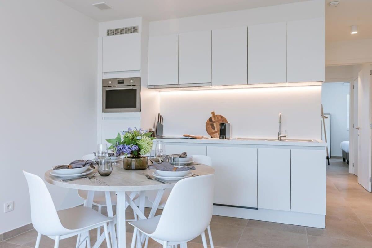 Bright apartment at the harbor of Ostend