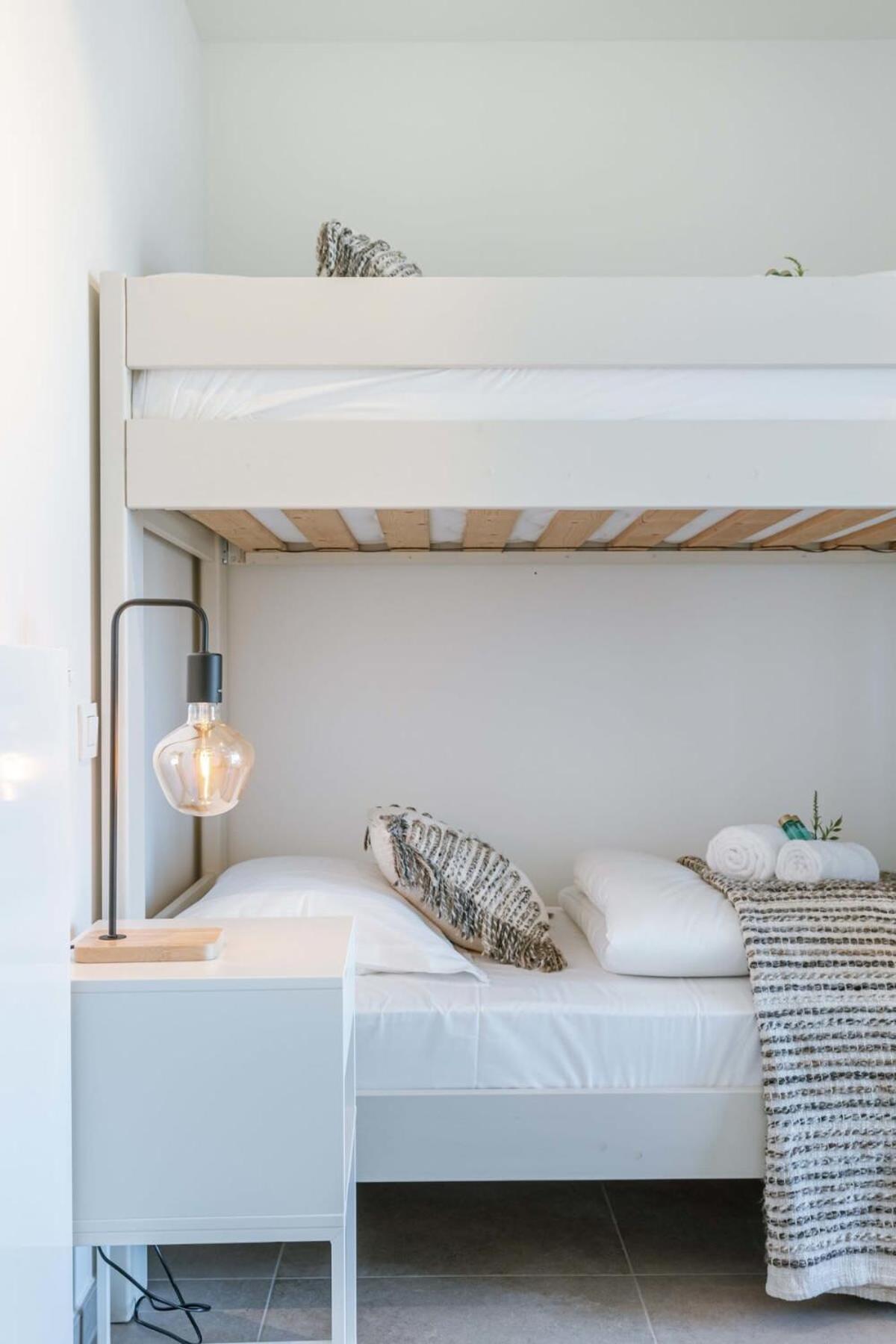 Bright apartment at the harbor of Ostend