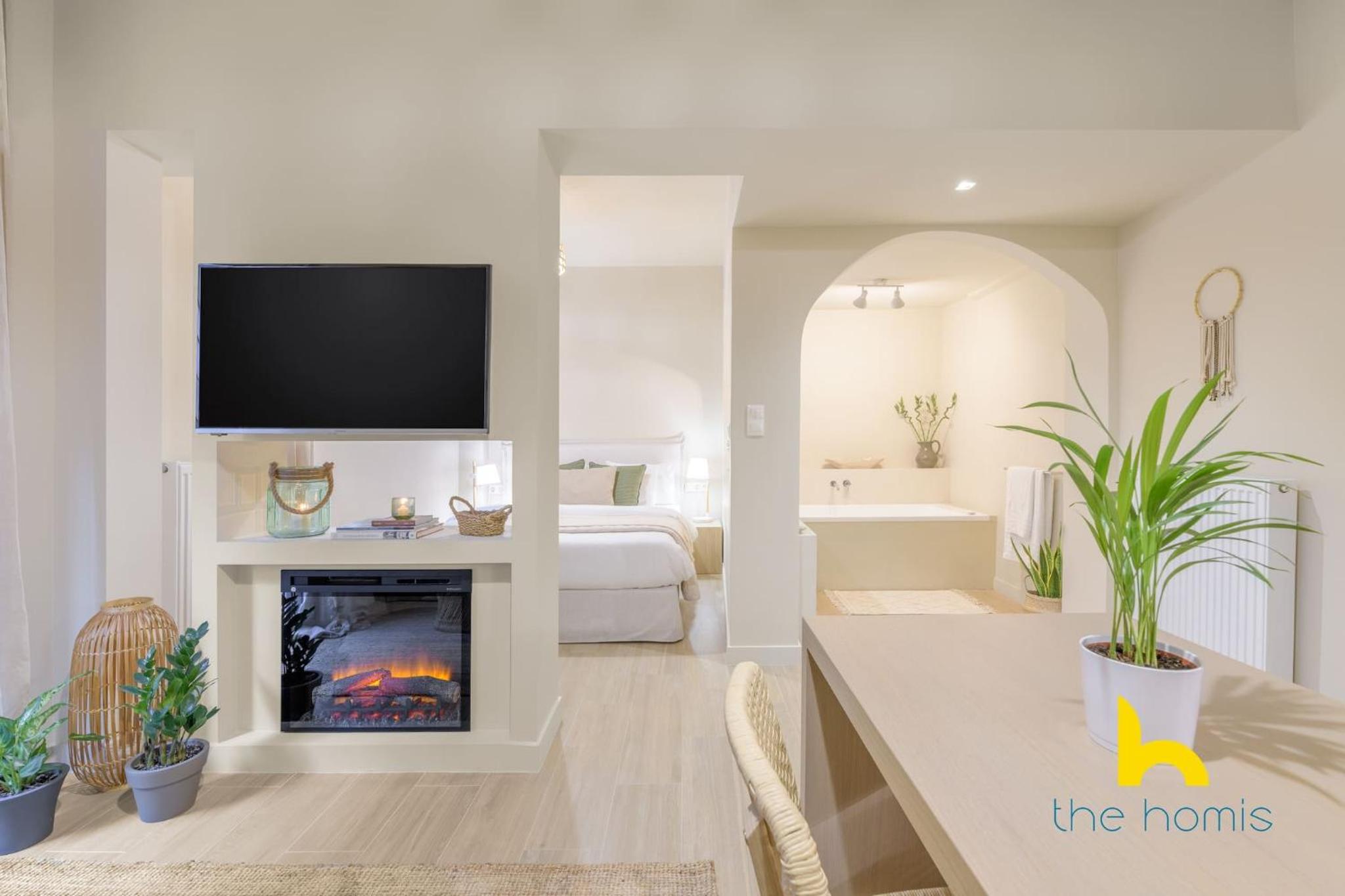 Romantic Luxury Hideaway Near Acropolis with Jacuzzi — Athens photo 4