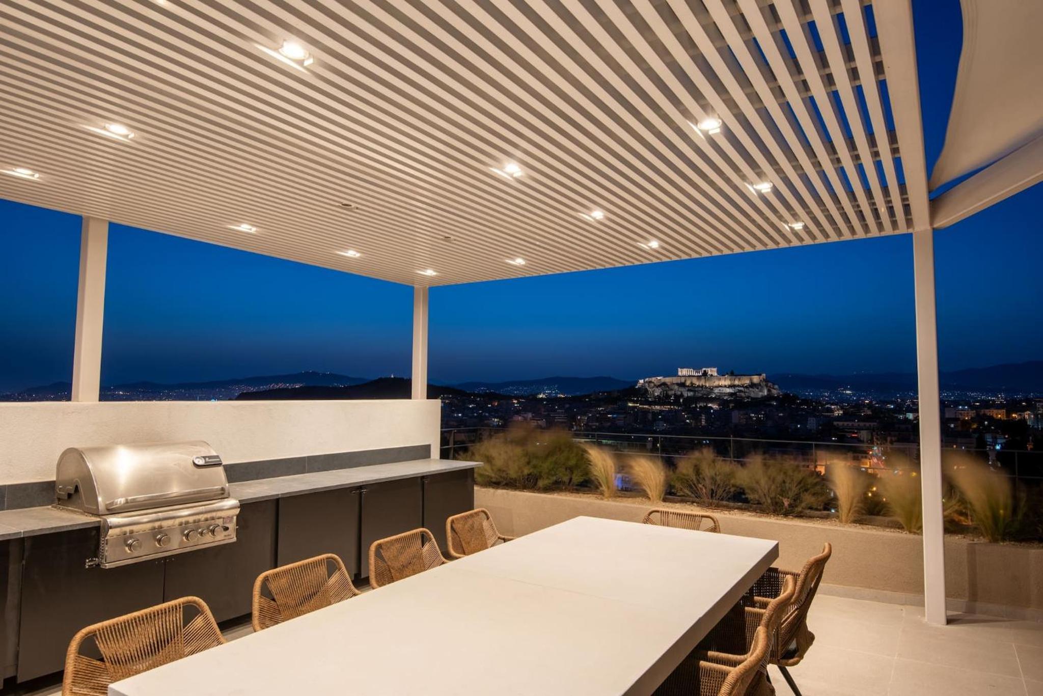 Urban APT with Stunning Acropolis View & Roofdeck 1