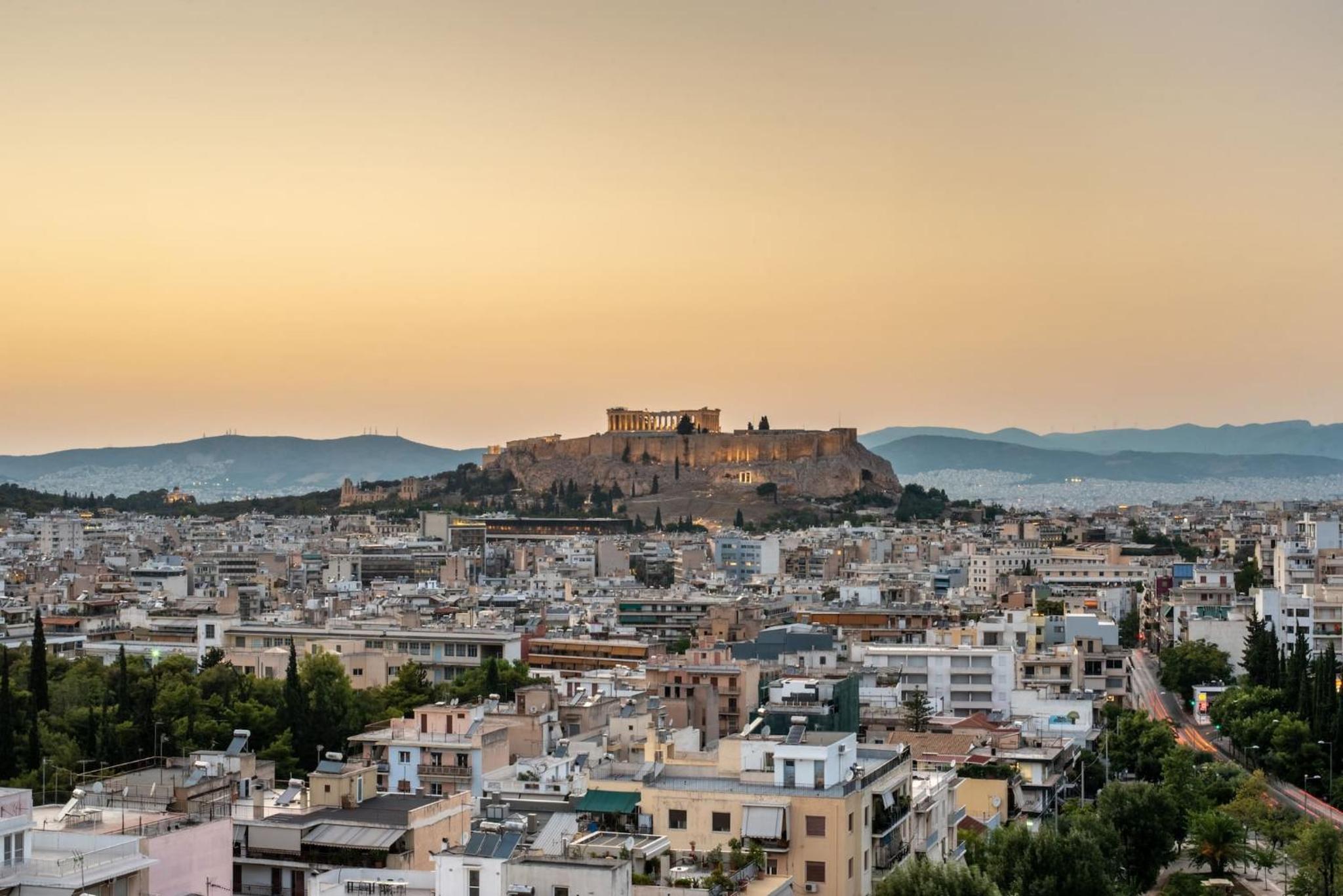Urban APT with Stunning Acropolis View & Roofdeck 1