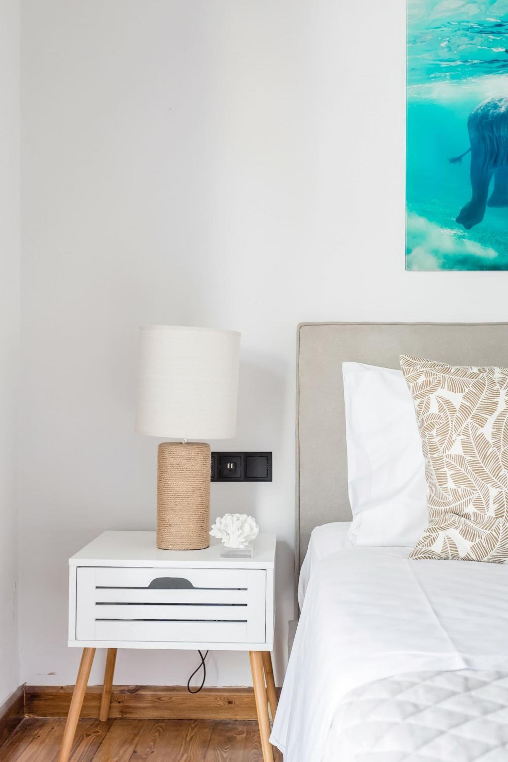 Romantic Love-Nest Studio Near Acropolis & Metro