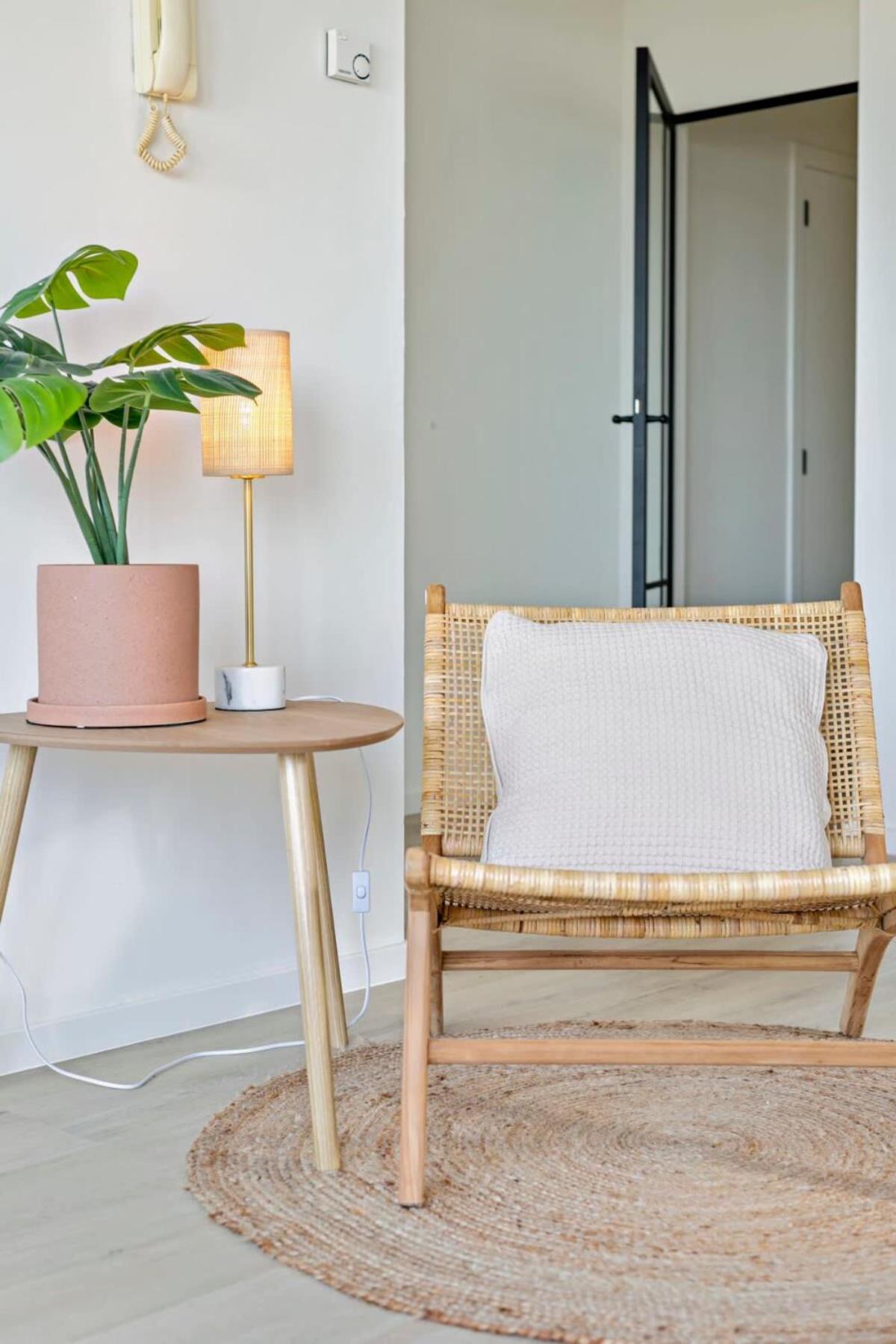 Stylishly refurbished family apartment with stunning sea view