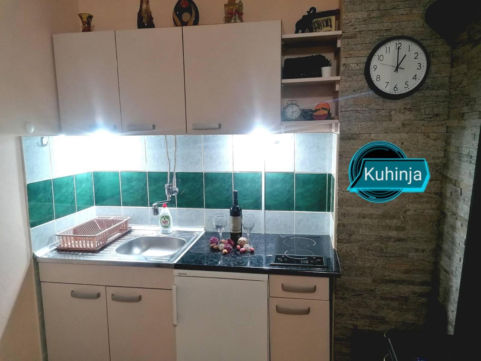 Apartman Crni Vrh Divčibare view 5