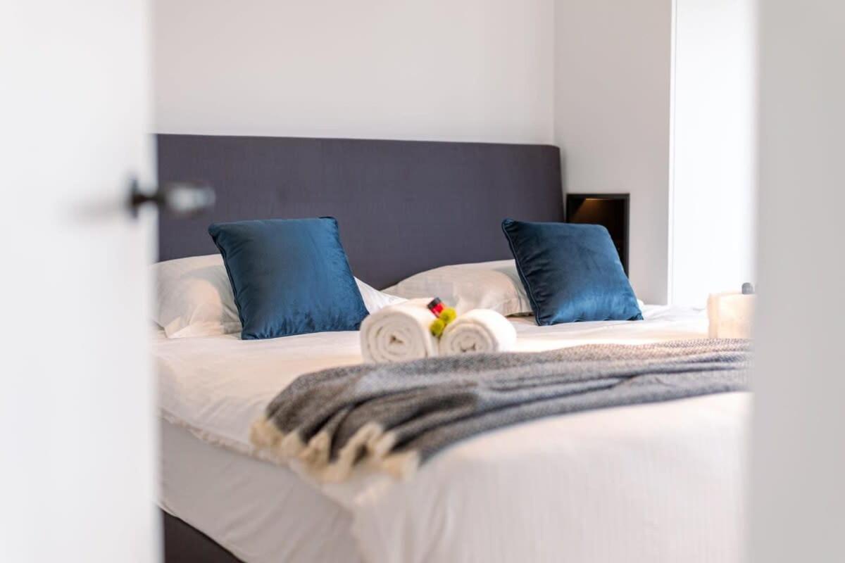 Huswell - Renovated apartment with sea view and parking