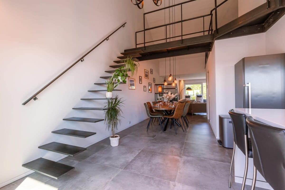 Beautiful duplex apartment with private bike parking in the center of De Haan view 2