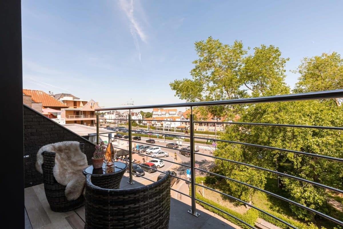 Beautiful duplex apartment with private bike parking in the center of De Haan view 4