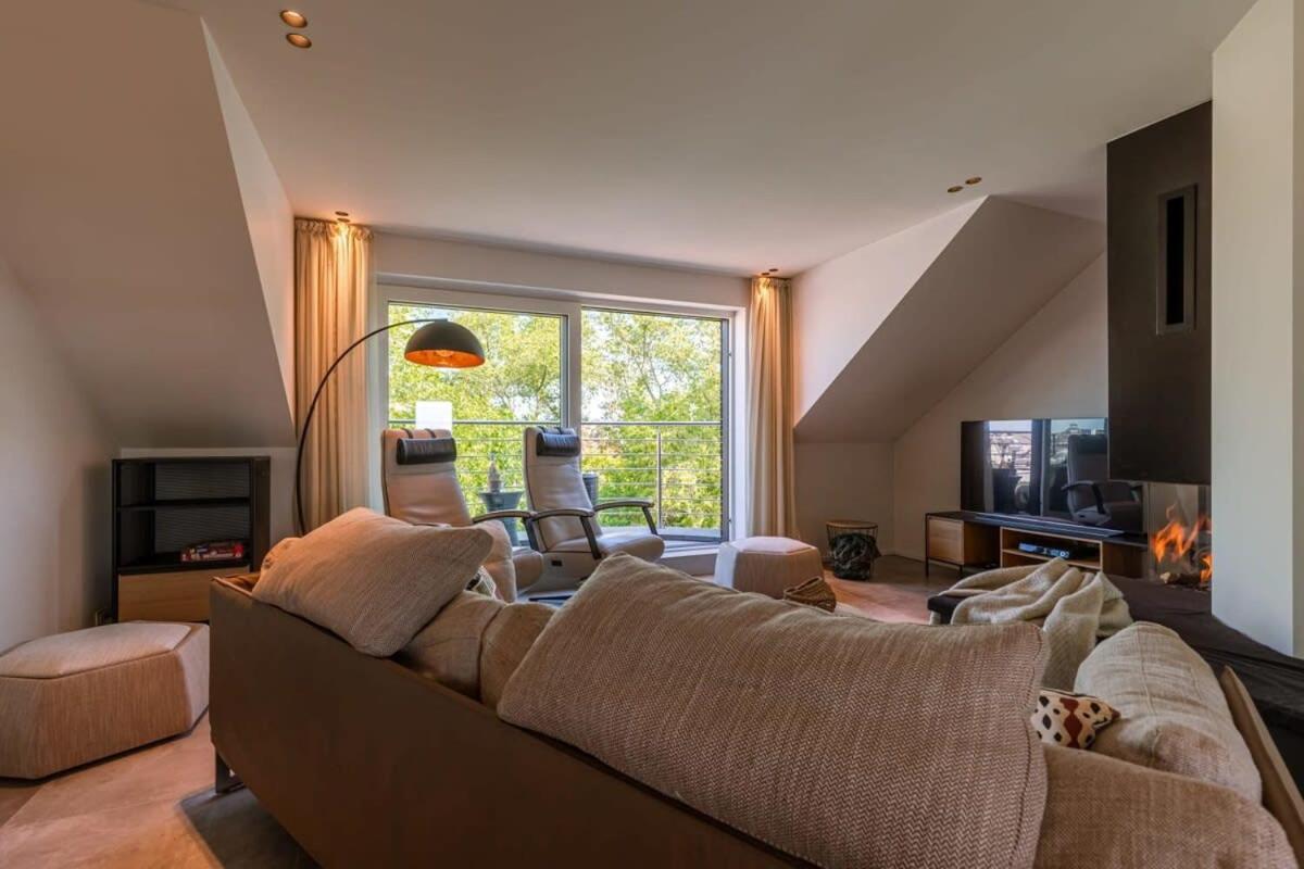 Beautiful duplex apartment with private bike parking in the center of De Haan view 3