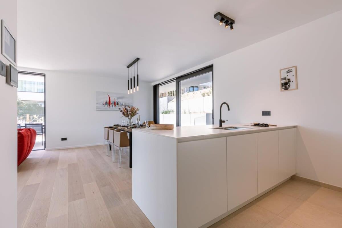 Beautiful & ultramodern apartment in Oostduinkerke