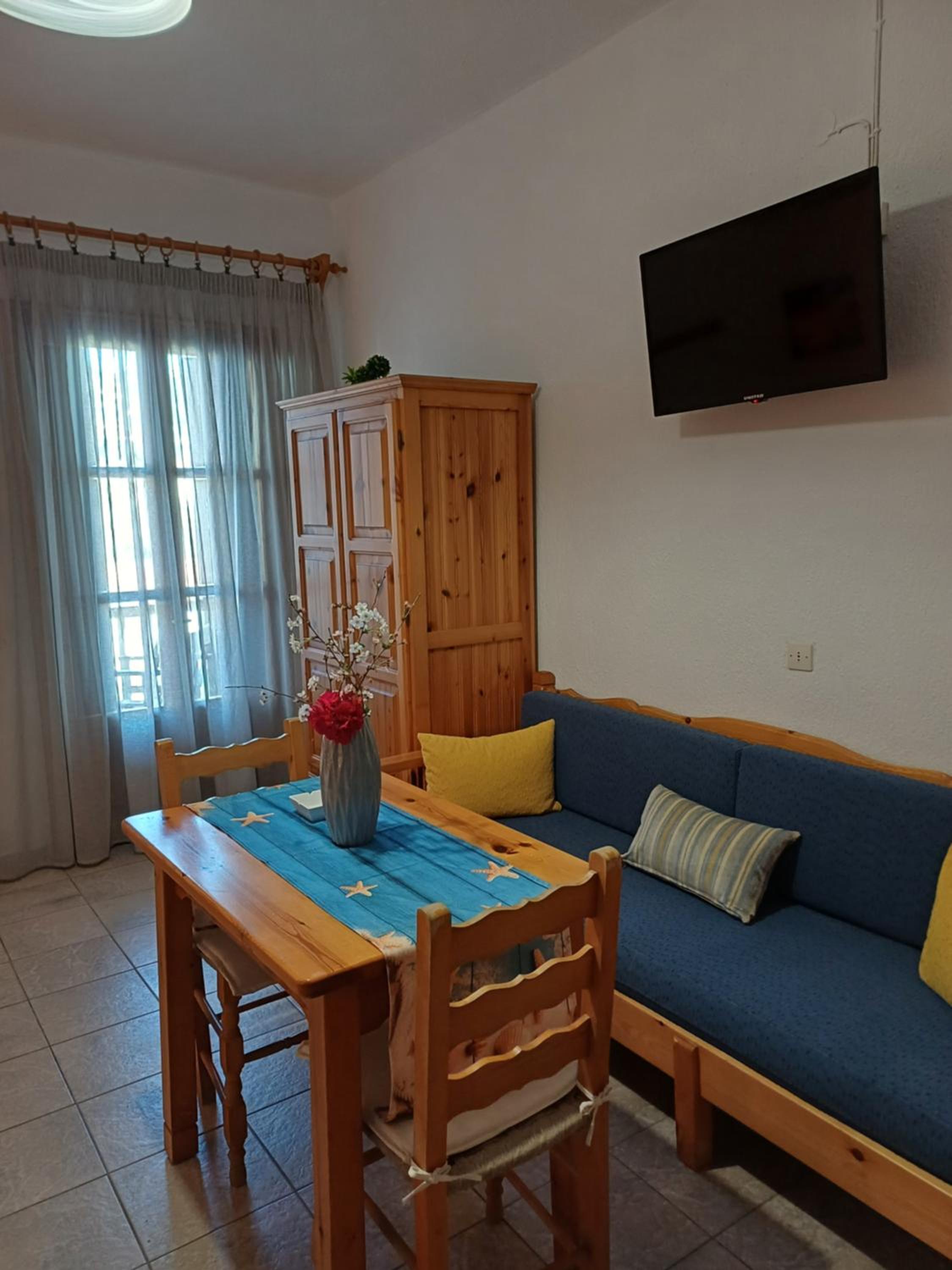 Nikolaos studios apartments