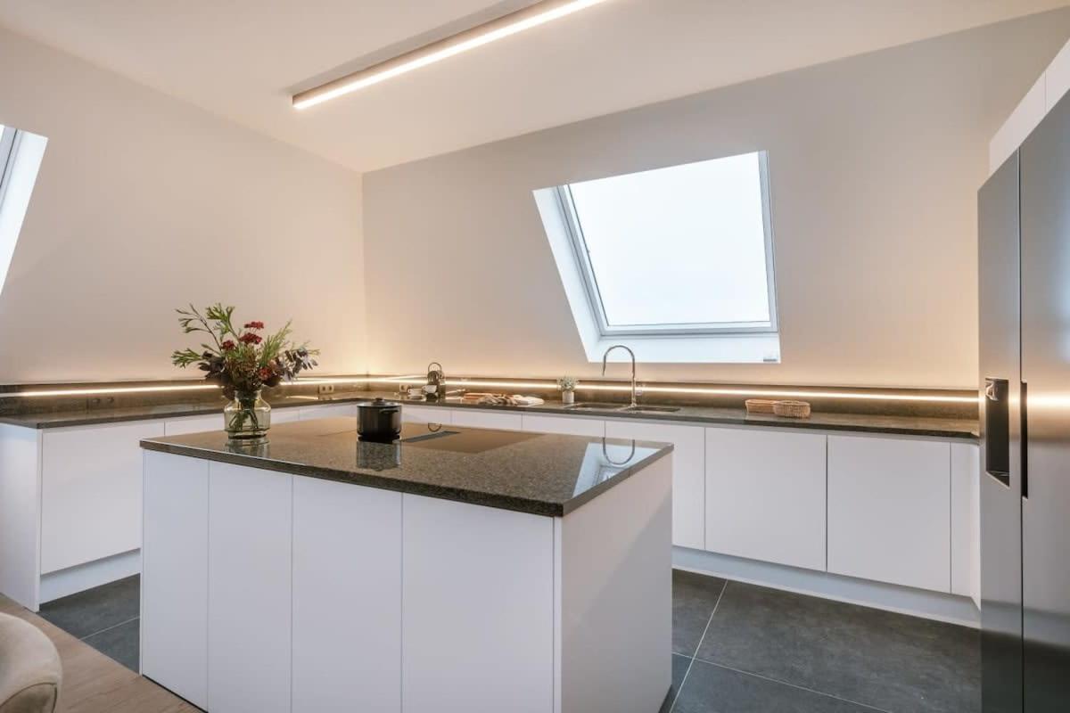 Huswell - Luxurious apartment with parking