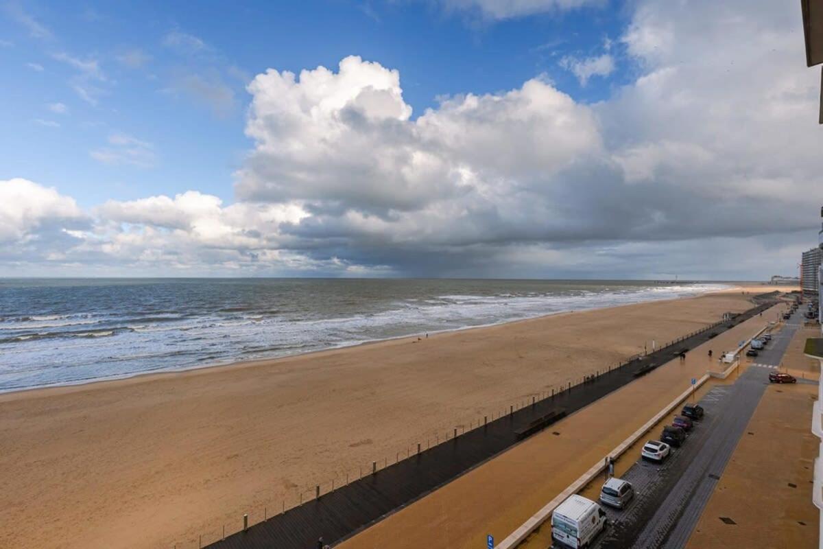 Huswell - Beautiful seaview apartment with private garage