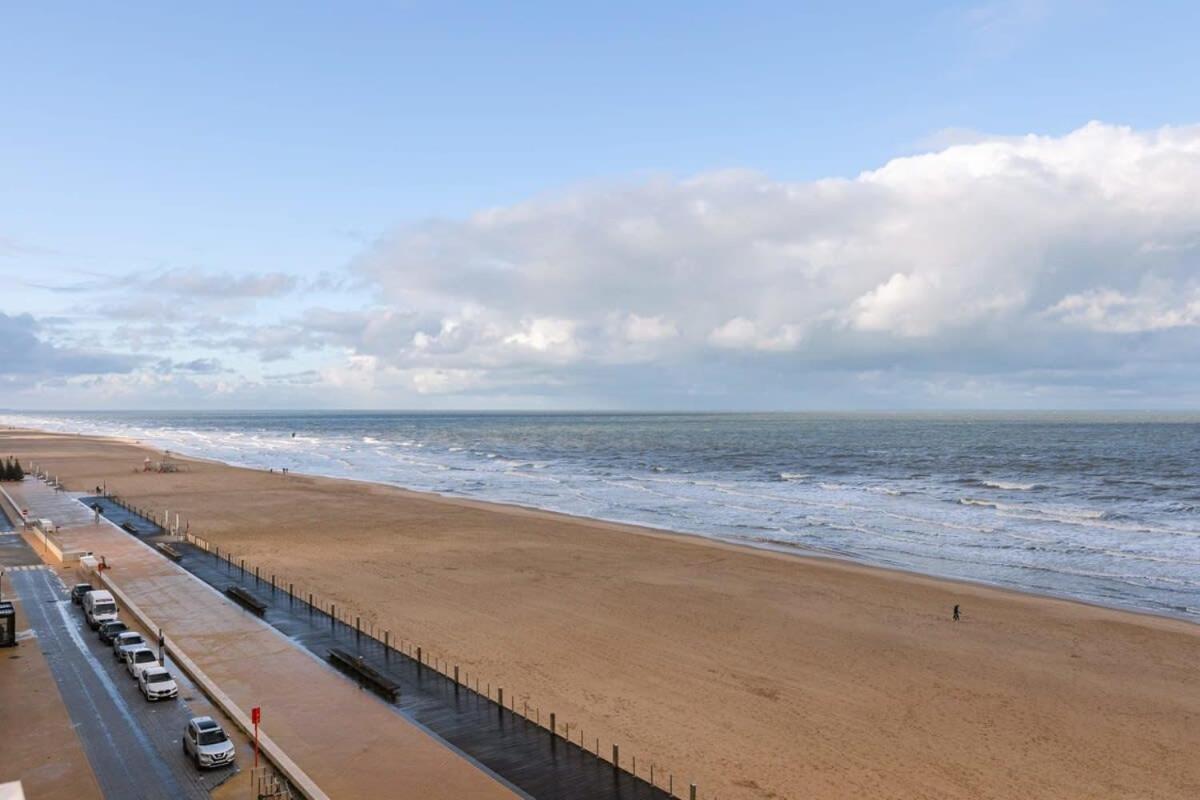 Huswell - Beautiful seaview apartment with private garage