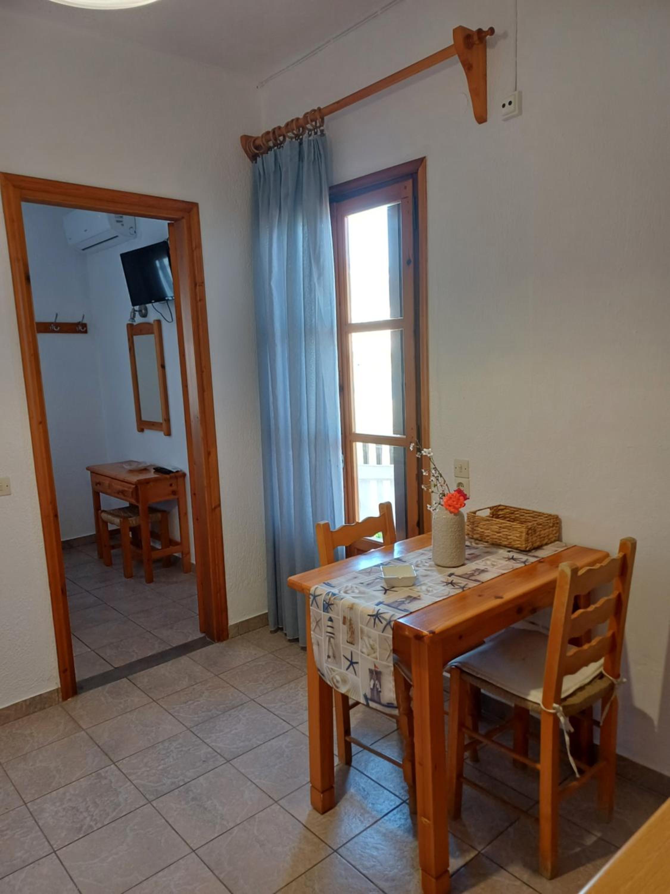 Nikolaos studios apartments