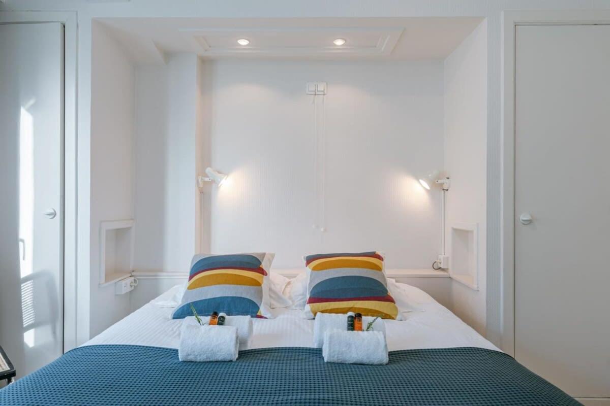 Huswell - Beautiful seaview apartment with private garage