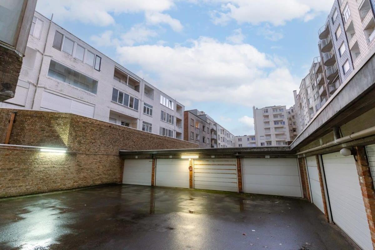Huswell - Beautiful seaview apartment with private garage