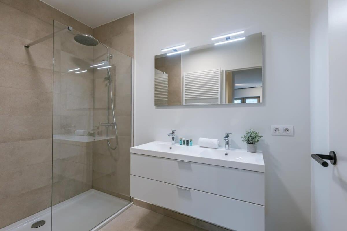 Casiola - Beautiful apartment with terrace and parking