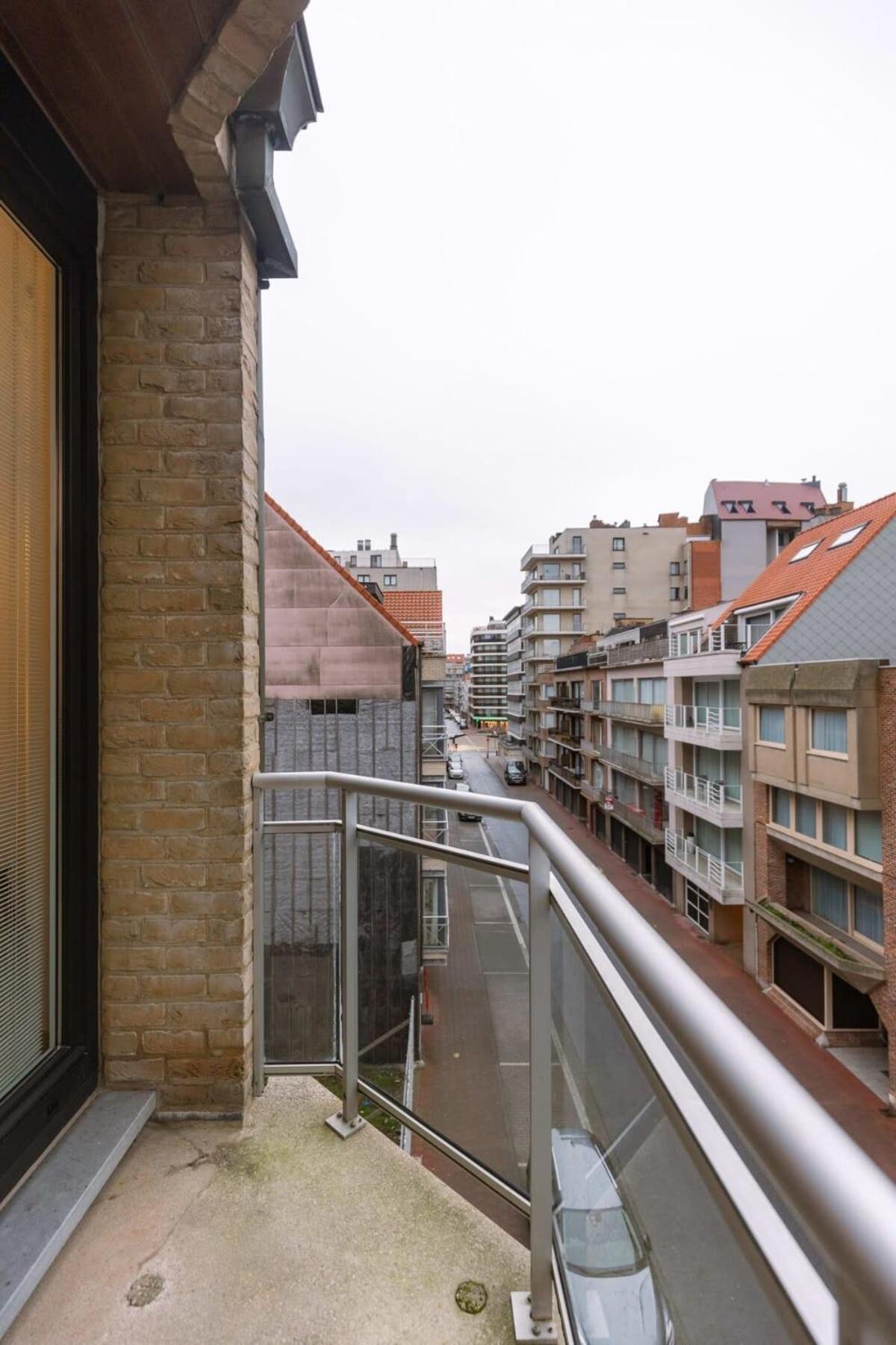 Modern and spacious apartment with terrace