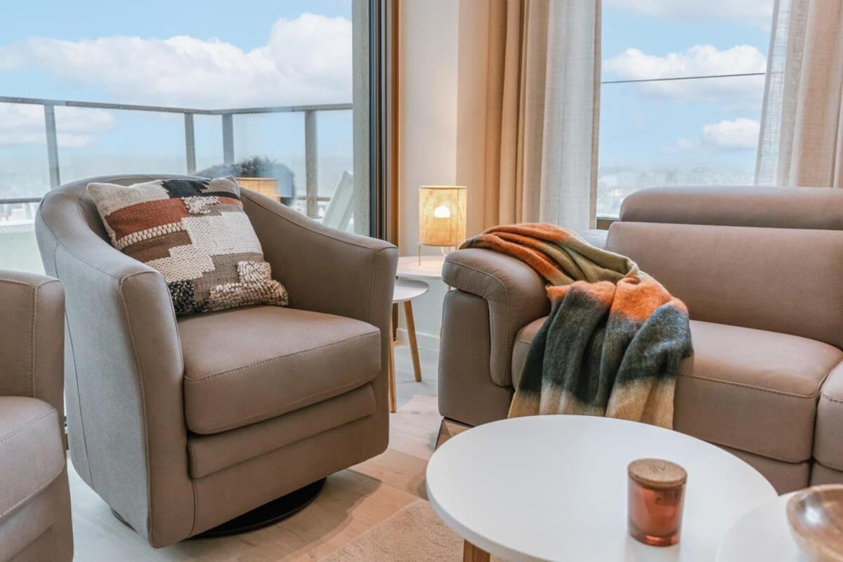 Huswell - Apartment with fantastic view, terrace and parking