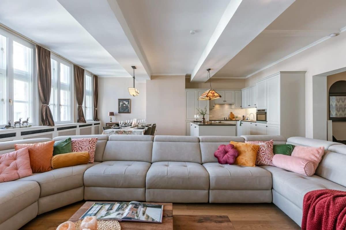 Authentic apartment in the historic center of Antwerp
