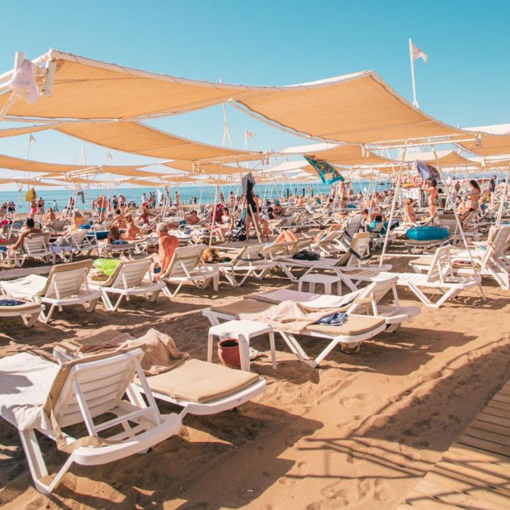 Apartamentos fantasía Marítima Corralejo
