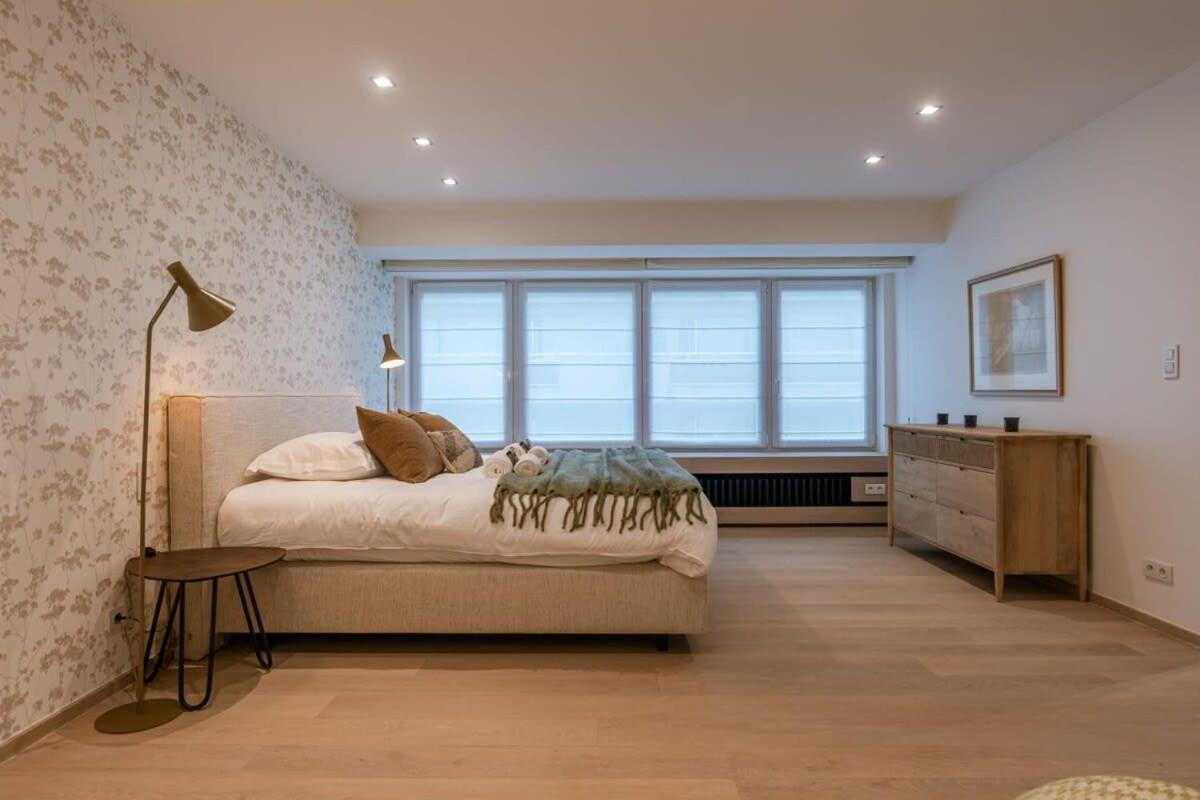 Spacious apartment with parking on prime location