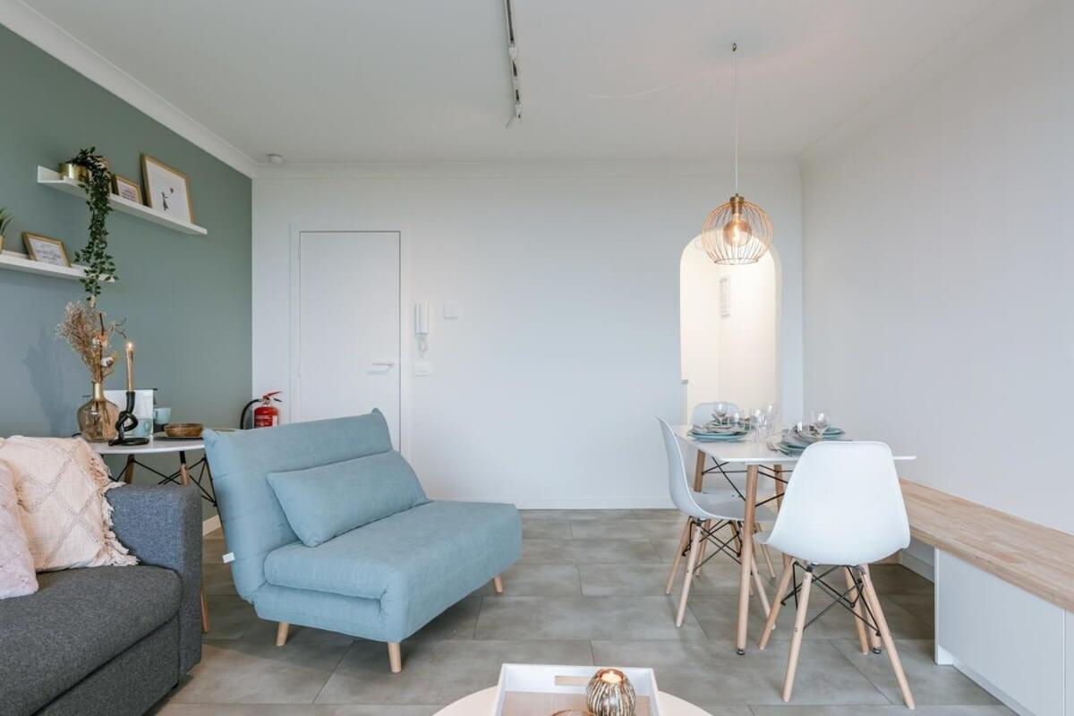 Huswell - Modern studio with seaview and parking