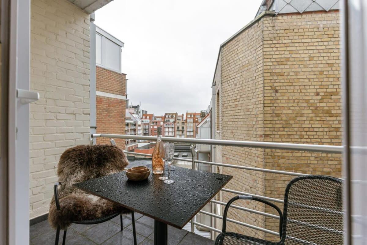 Spacious apartment with parking on prime location