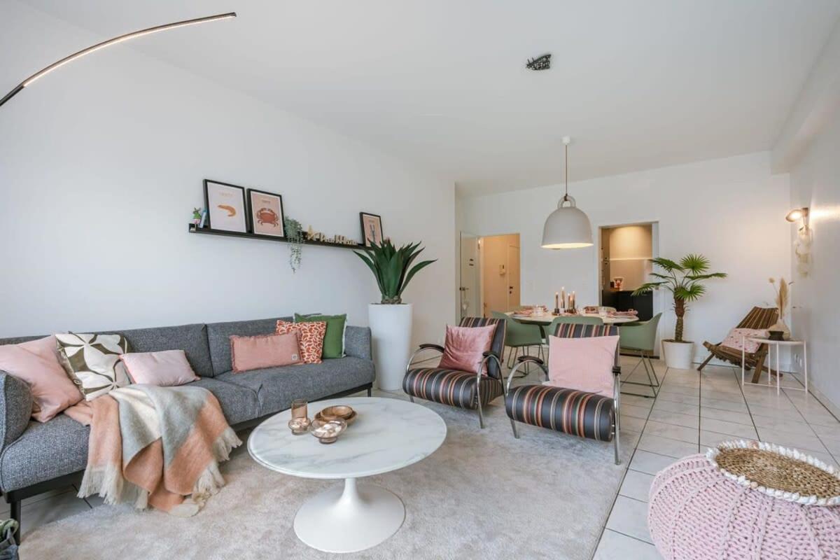 Casiola - Boulevard apartment near the beach