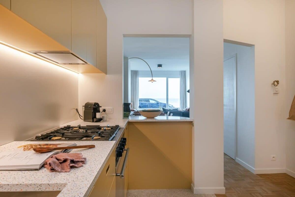 Apartment with seaview
