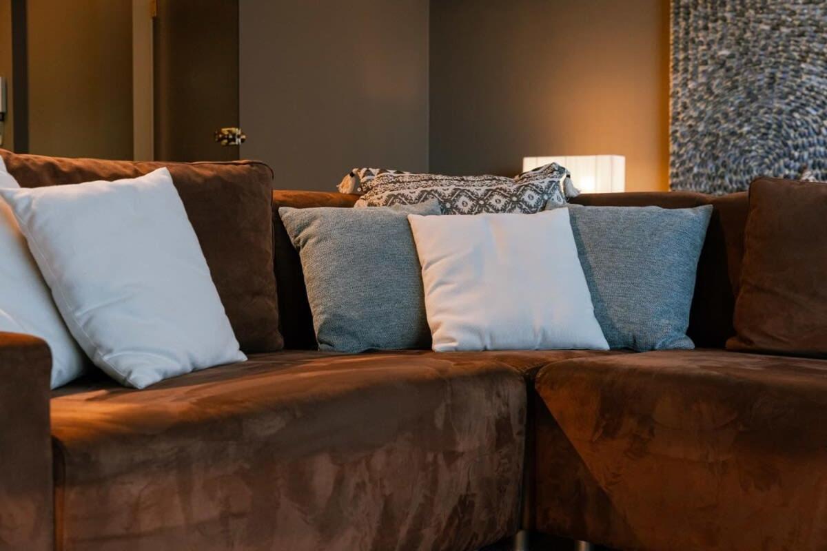 Huswell - Cosy apartment with sea view