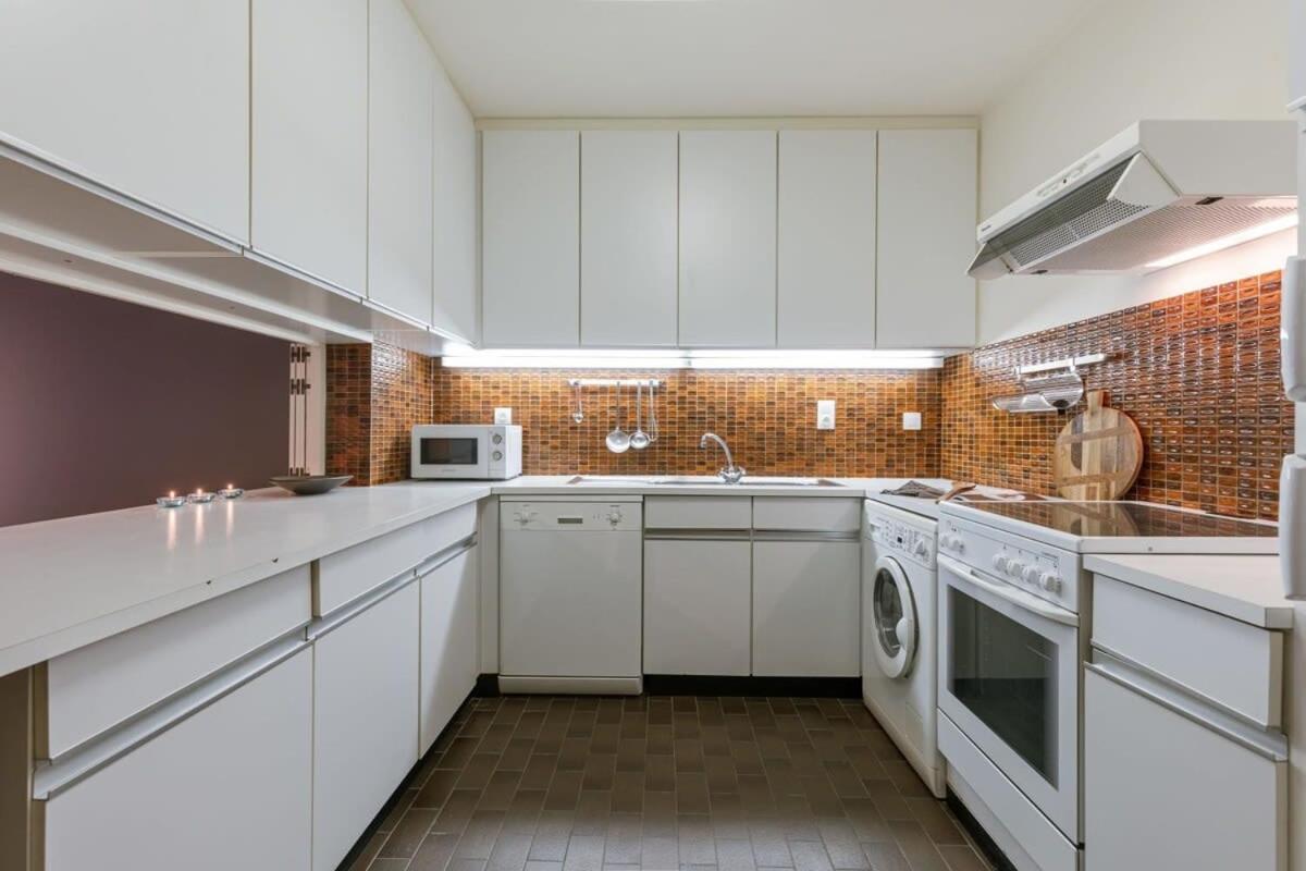 Huswell - Cosy apartment with sea view