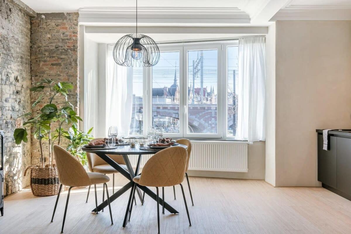 Industrial apartment with terrace in Antwerp