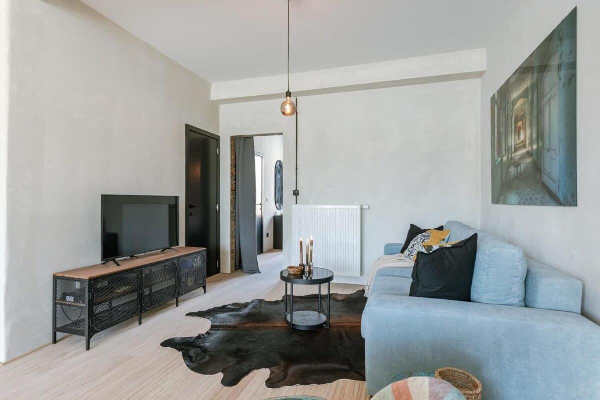 Industrial apartment with terrace in Antwerp