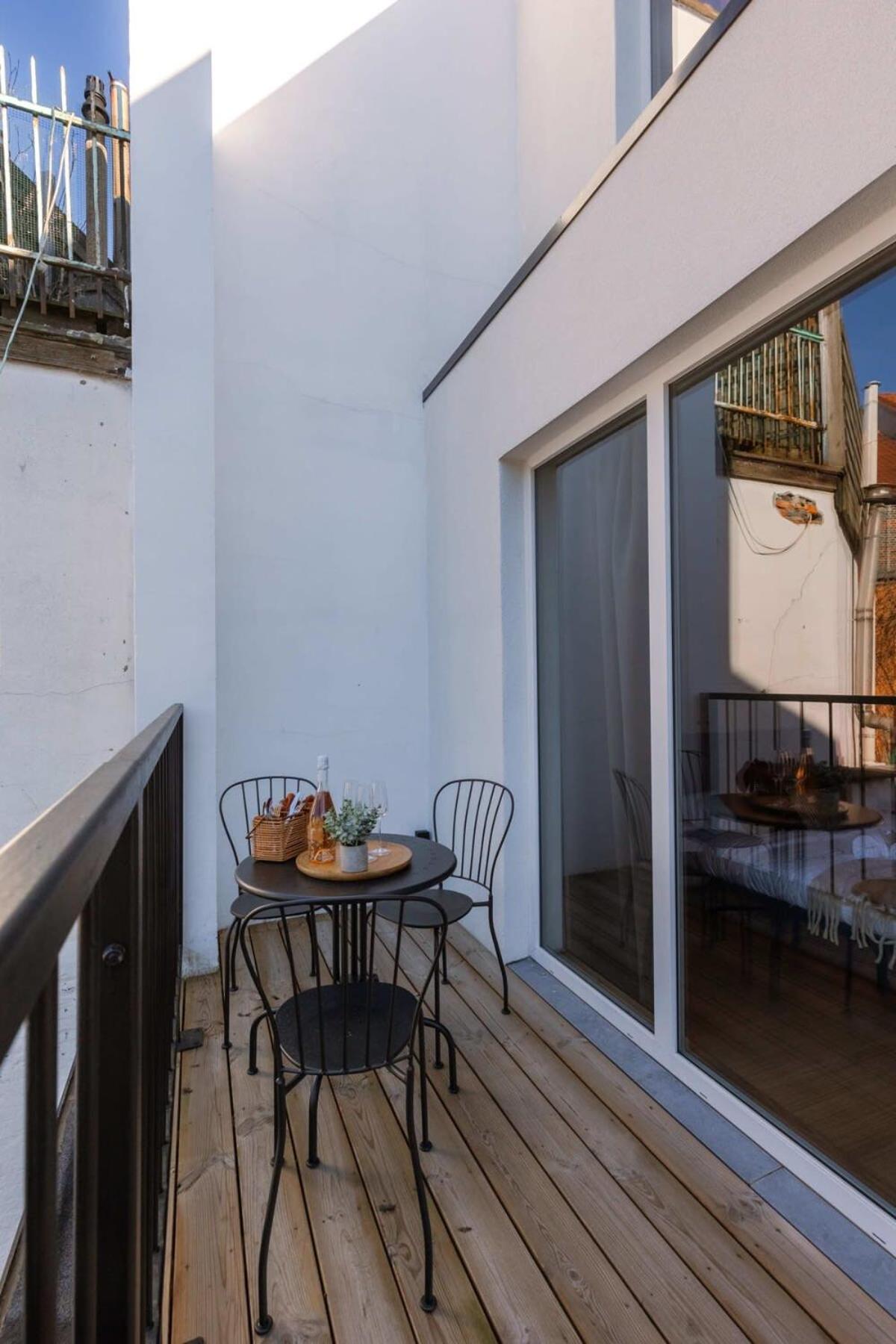 Industrial apartment with terrace in Antwerp