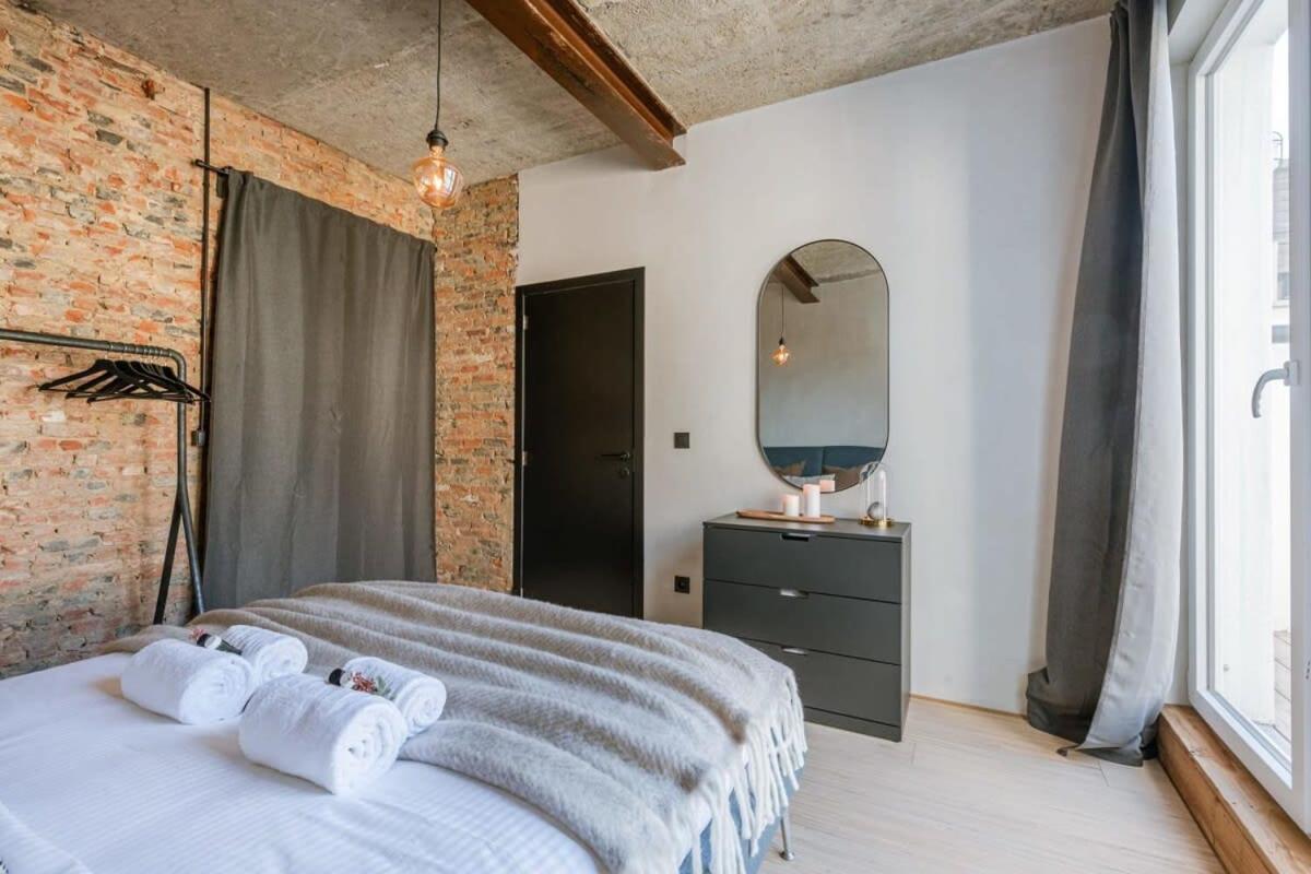 Industrial apartment with terrace in Antwerp