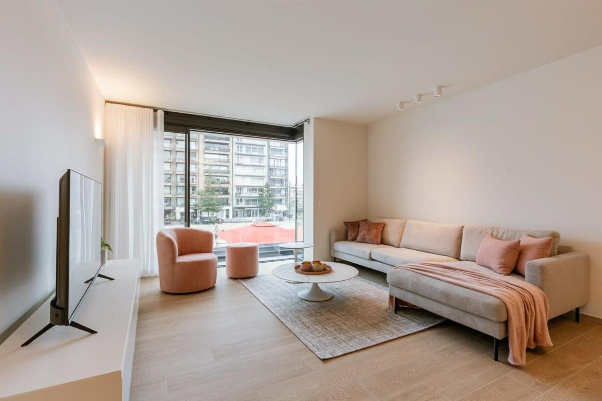 Comfortable apartment on the square of De Panne