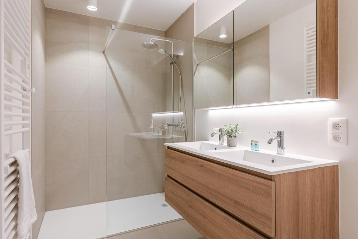 Comfortable apartment on the square of De Panne