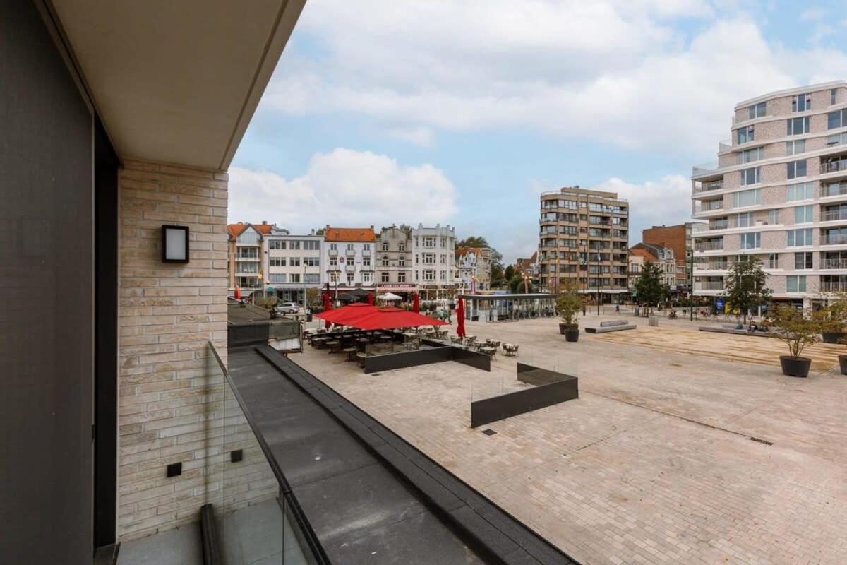 Comfortable apartment on the square of De Panne