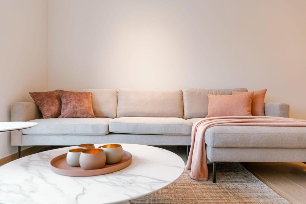 Comfortable apartment on the square of De Panne